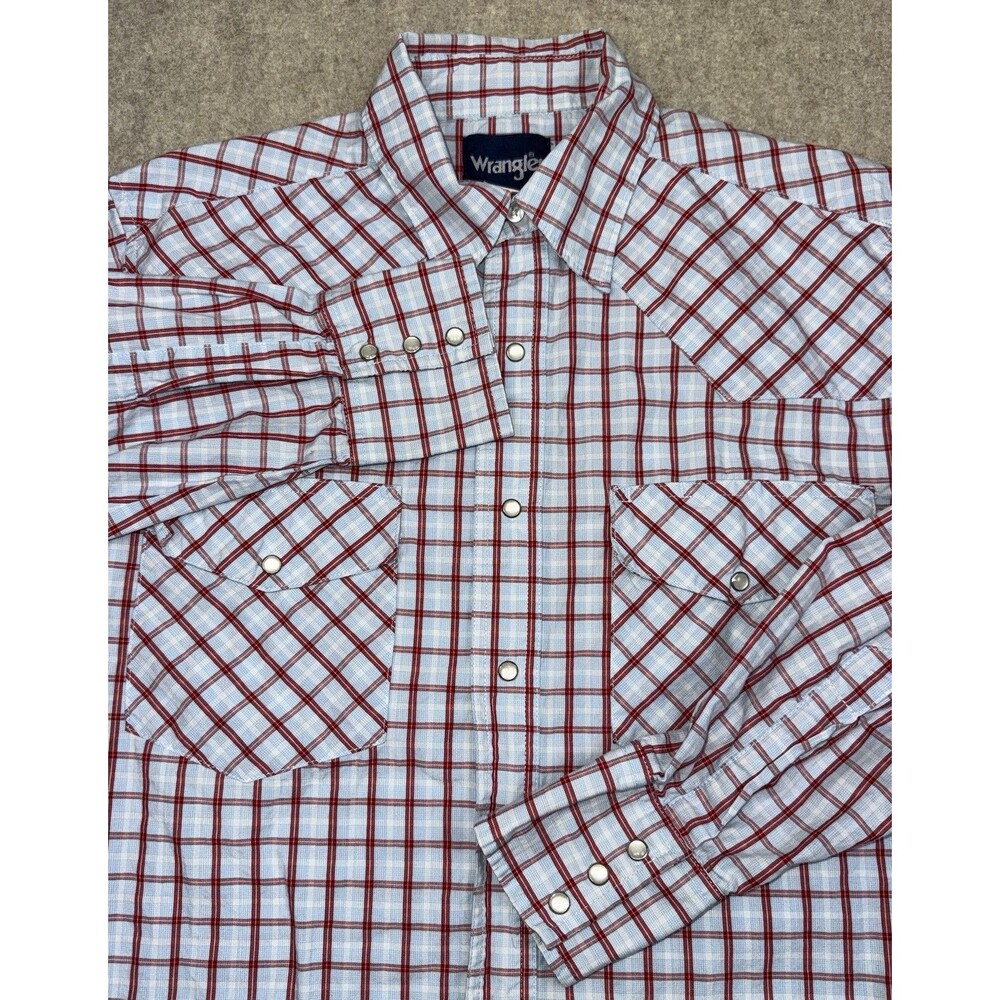 VTG Wrangler Men’s Medium Plaid Pearl Snap Shirt Light Blue Red White Pockets